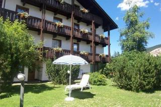 Residence Astoria La Villa Kültér fotó